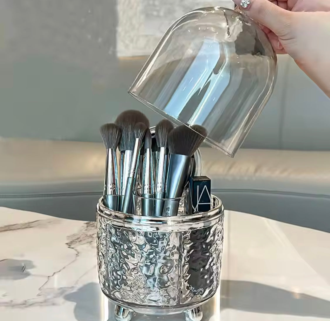 Luxury Makeup Brush Storage Box With Cover, Lipstick and Eyebrow Pencil Holder, Dust Proof Makeup Brush Clutter Organizer Luxury Makeup Brush Storage Box With Cover, Lipstick and Eyebrow Pencil Holder, Dust Proof Makeup Brush Clutter Organizer
